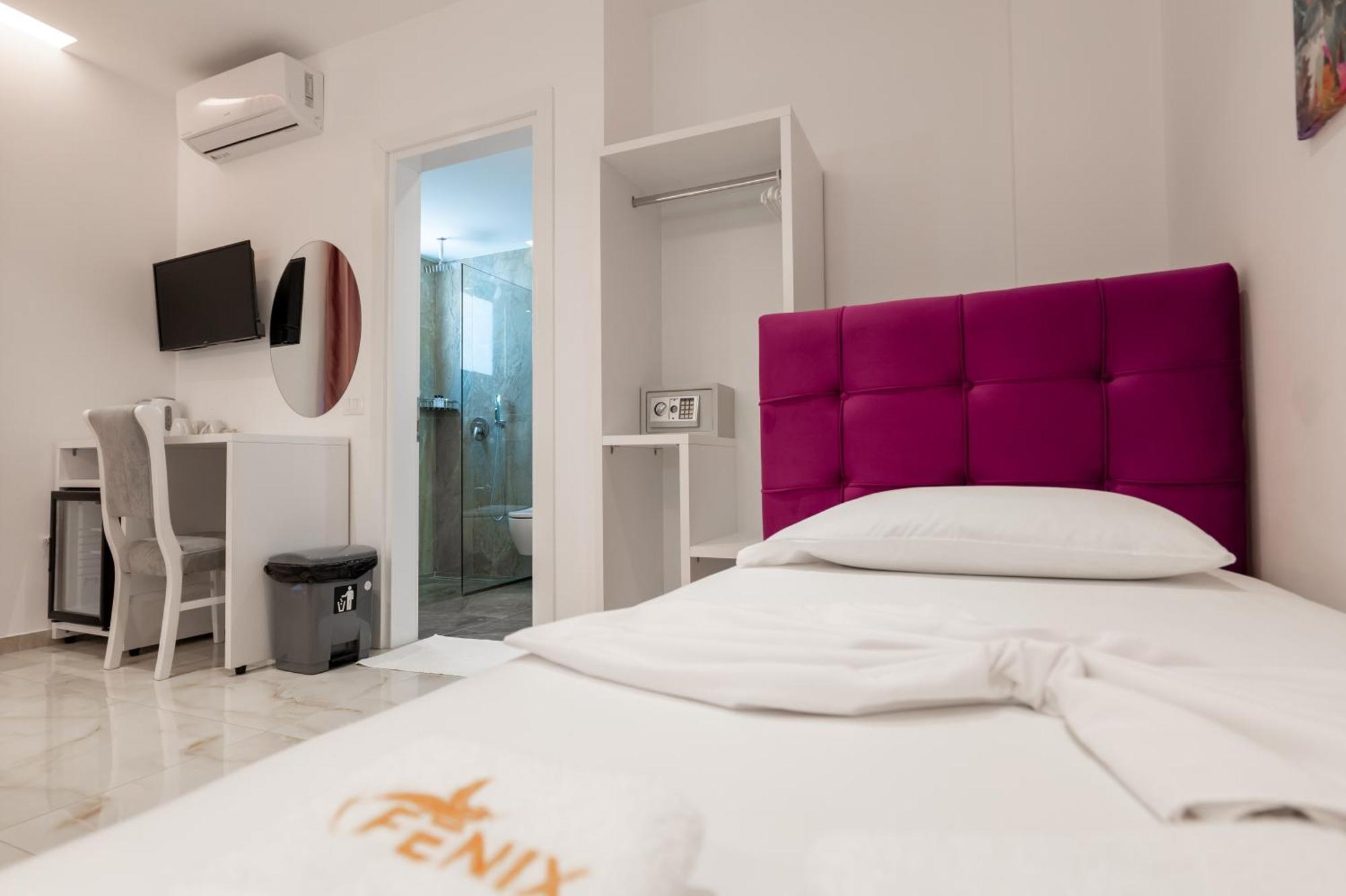 Feniks Hotel Ksamil Exterior foto
